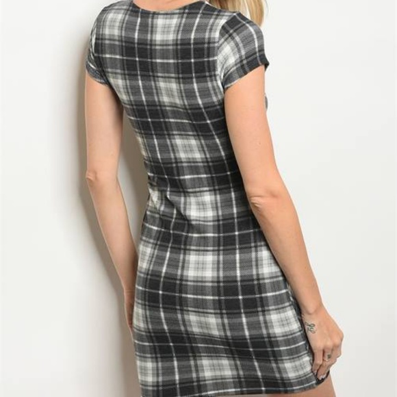 NEW GIRL PLAID FRONT TIE MINI DRESS in BLACK - Picture 3 of 4